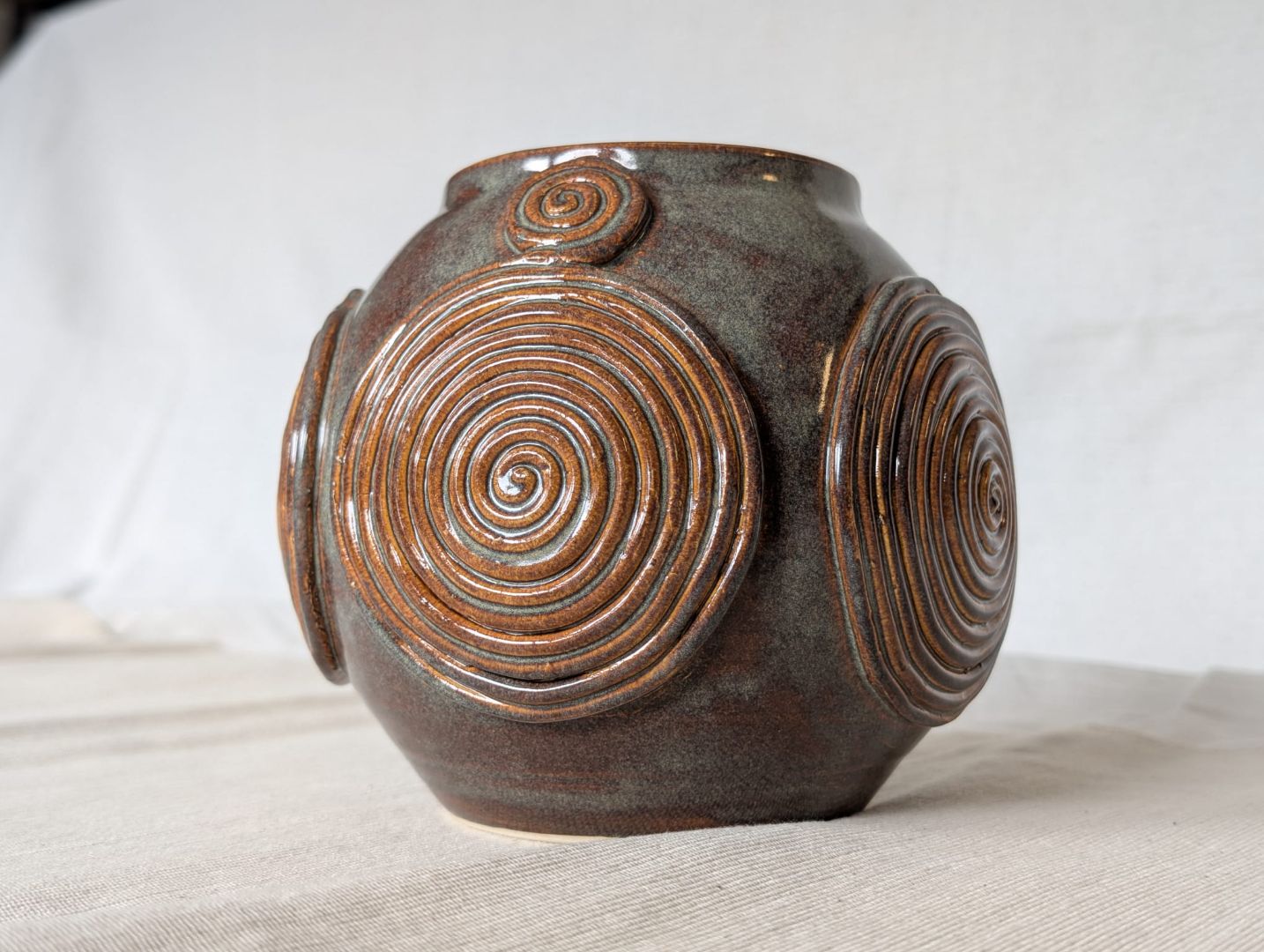 Swirly Vessel #5 (Medium)