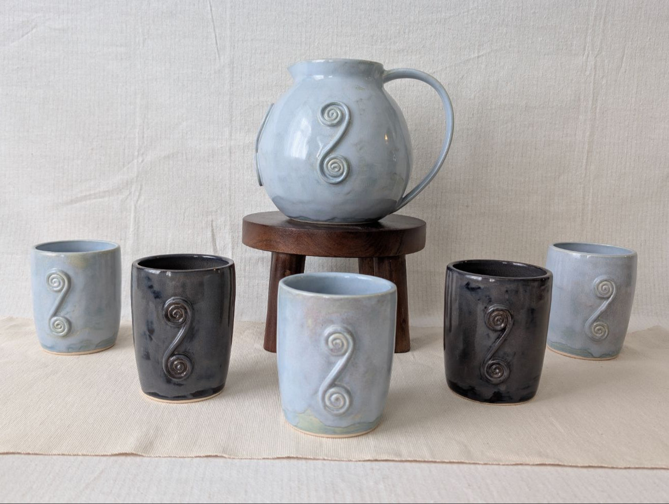 Large Swirly Jug/Vase