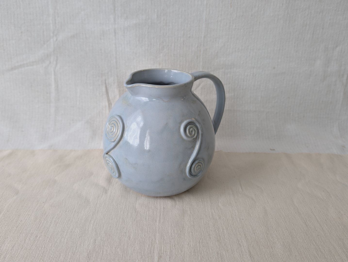 Large Swirly Jug/Vase