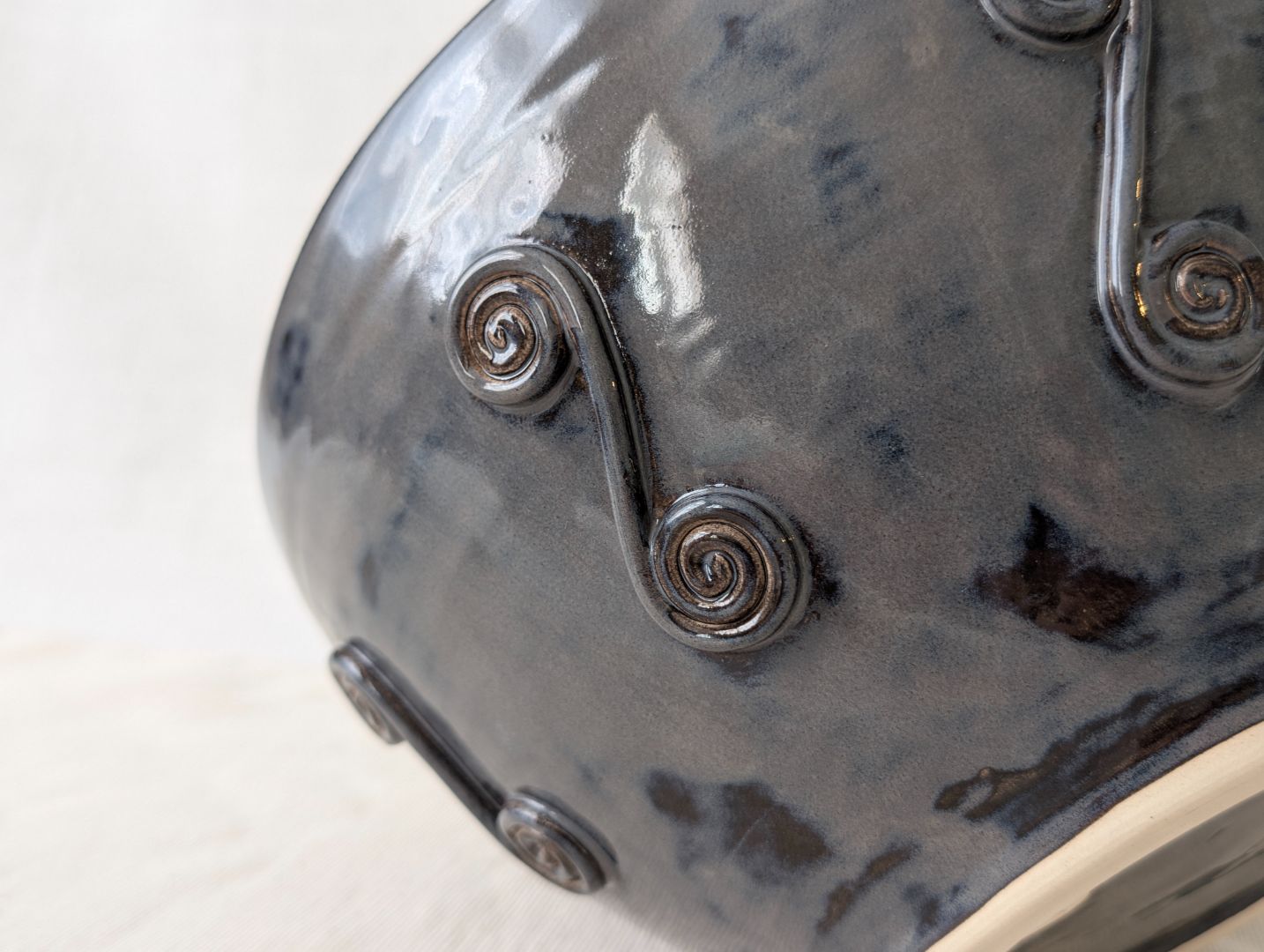 Large Swirly Salad Bowl