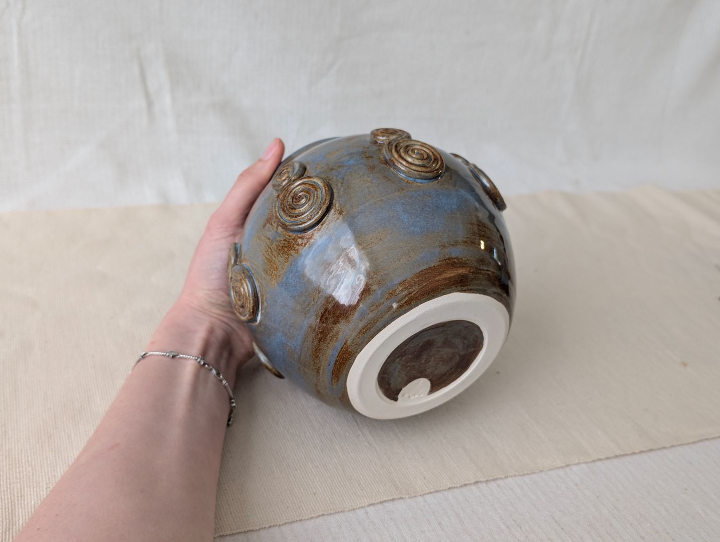 Swirly Vessel #3 (Medium)