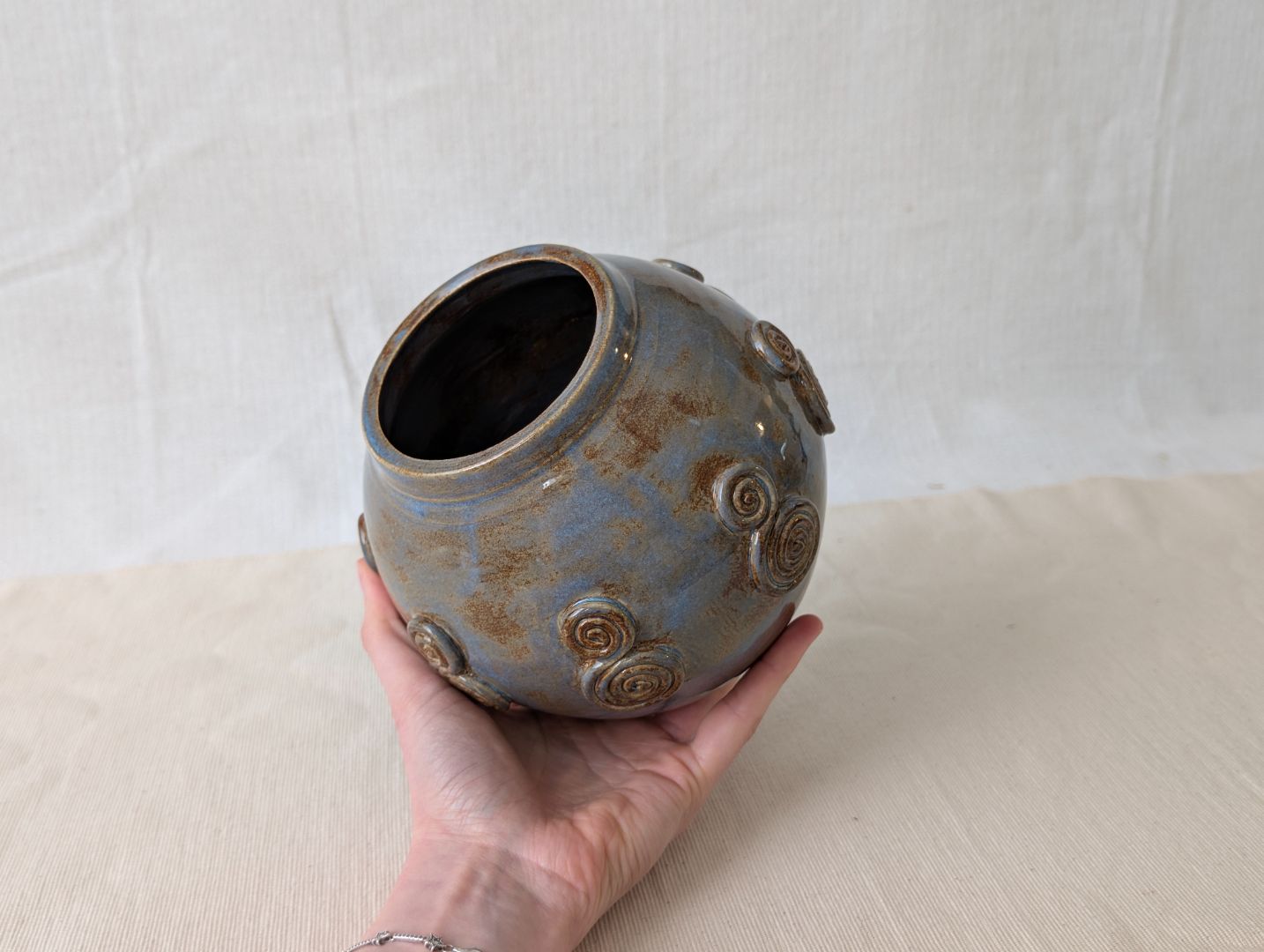 Swirly Vessel #3 (Medium)