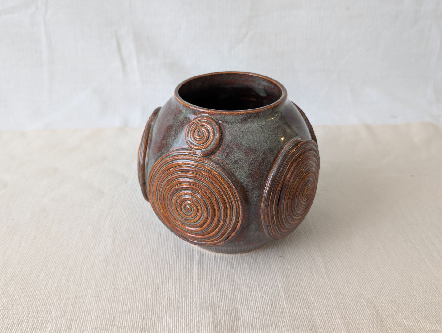 Swirly Vessel #5 (Medium)