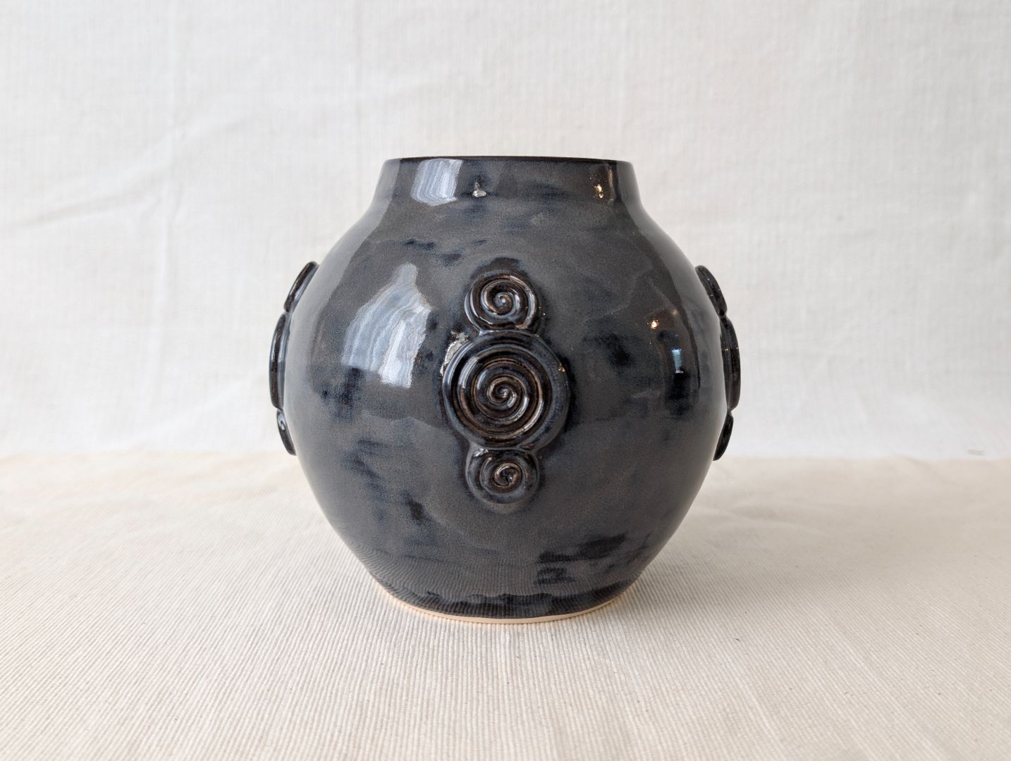 Swirly Vessel #6 (Medium)