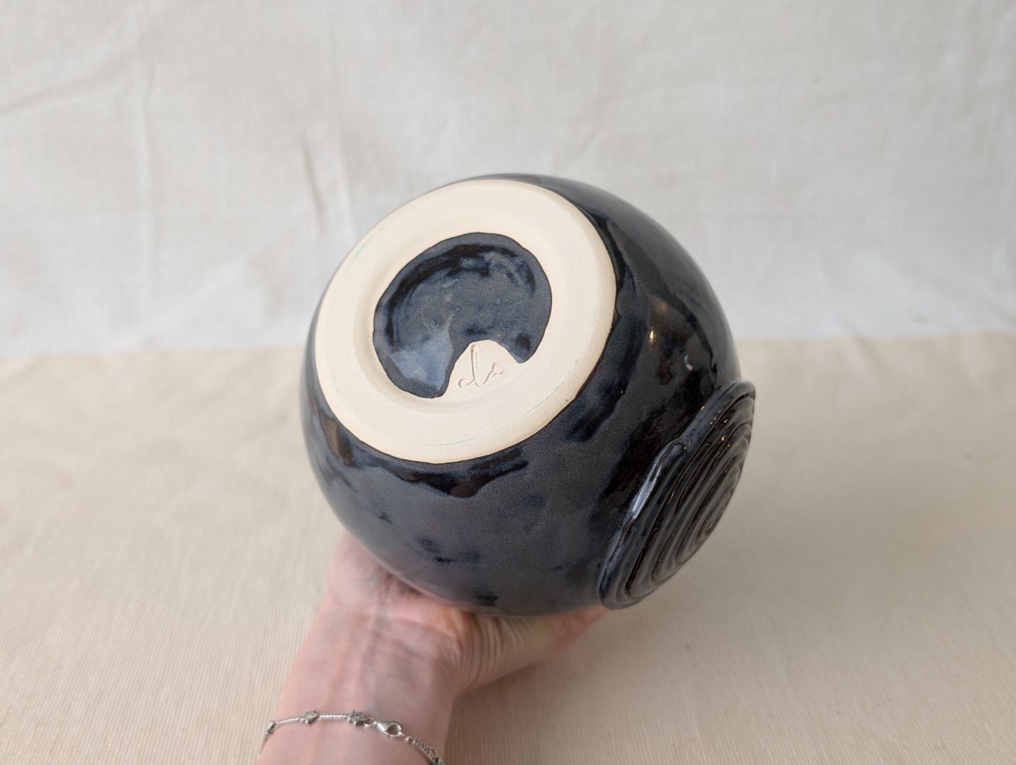 Swirly Vessel #7 (Medium)