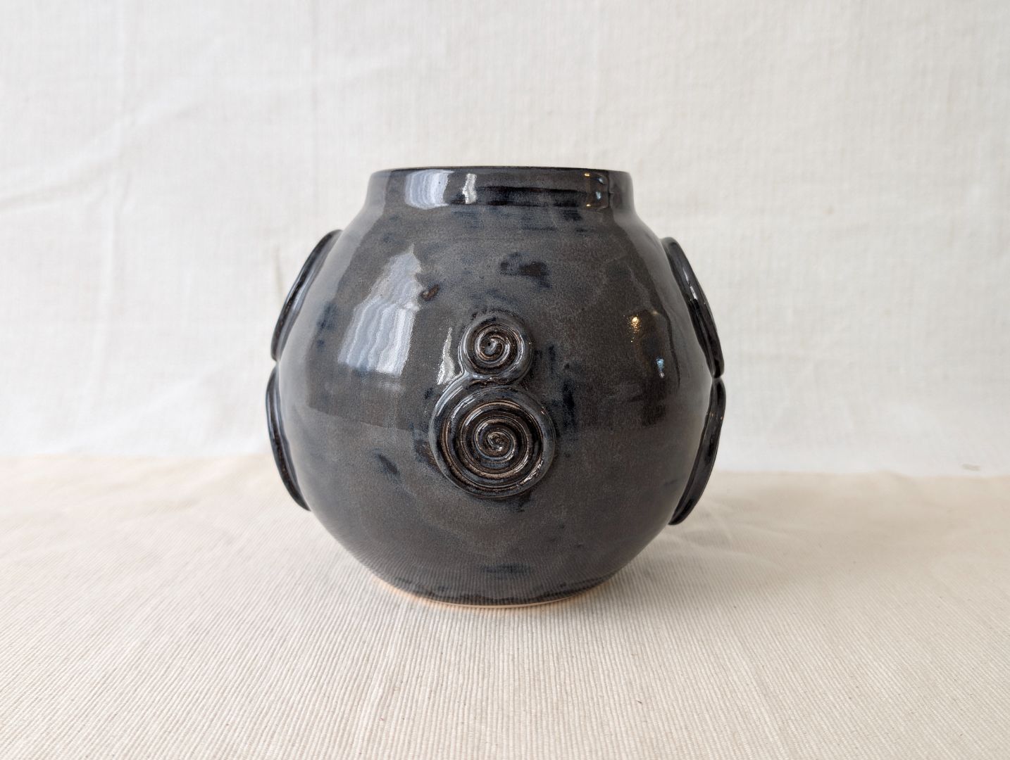 Swirly Vessel #9 (Medium)
