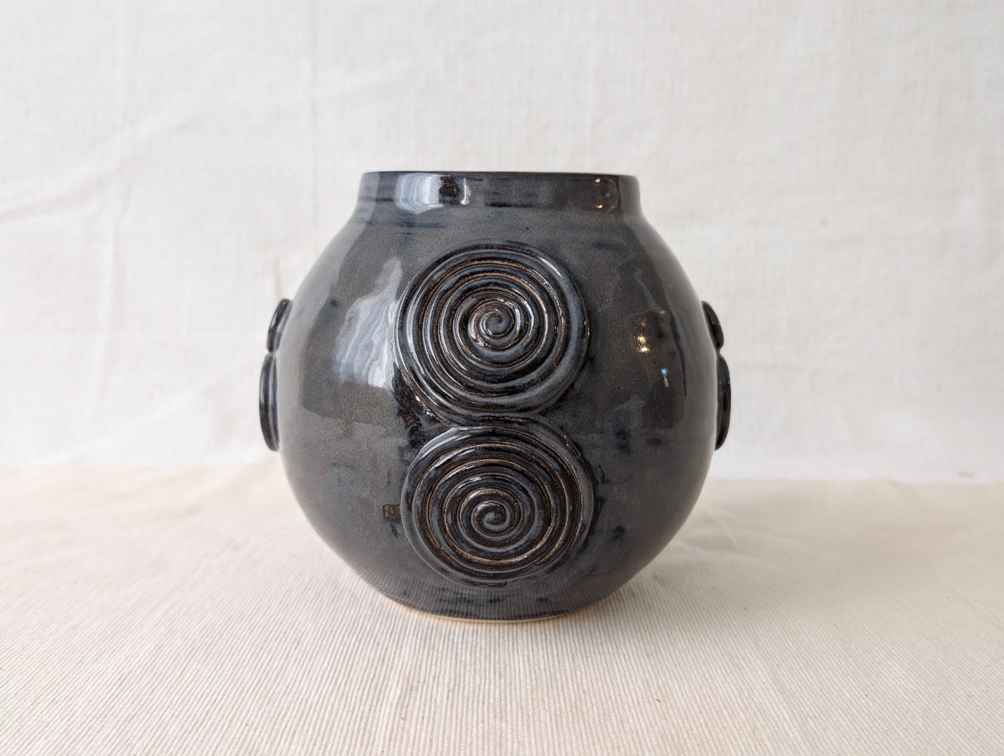 Swirly Vessel #9 (Medium)