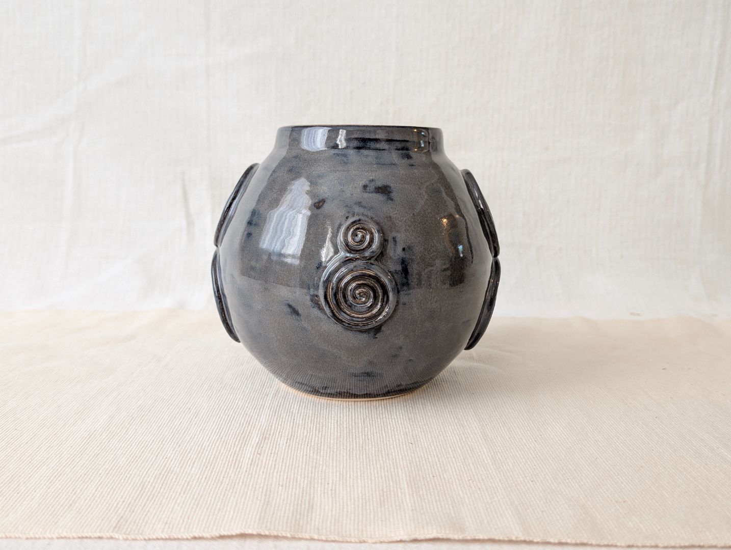 Swirly Vessel #9 (Medium)