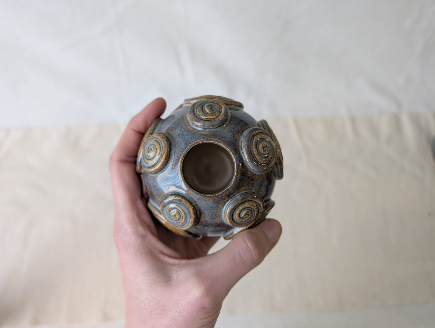 Swirly Vessel #11 (XS)