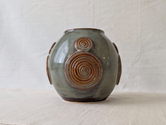 Swirly Vessel #4 (Medium)