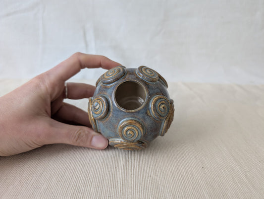 Swirly Vessel #11 (XS)