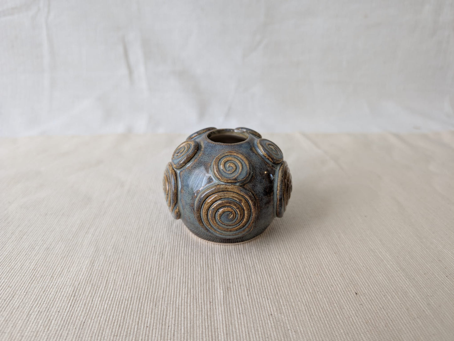 Swirly Vessel #11 (XS)